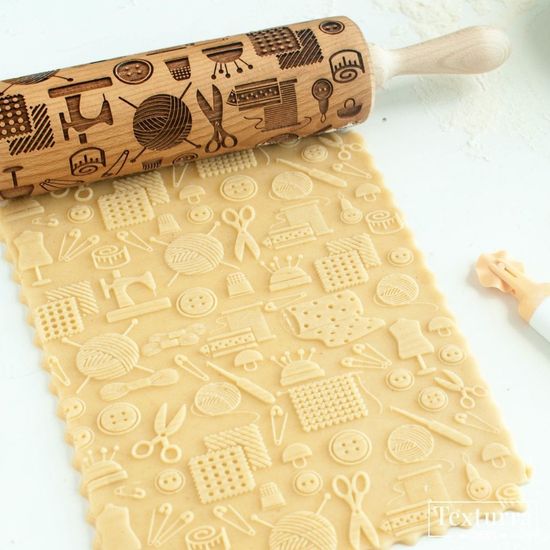 Скалка с узором Рукодельница