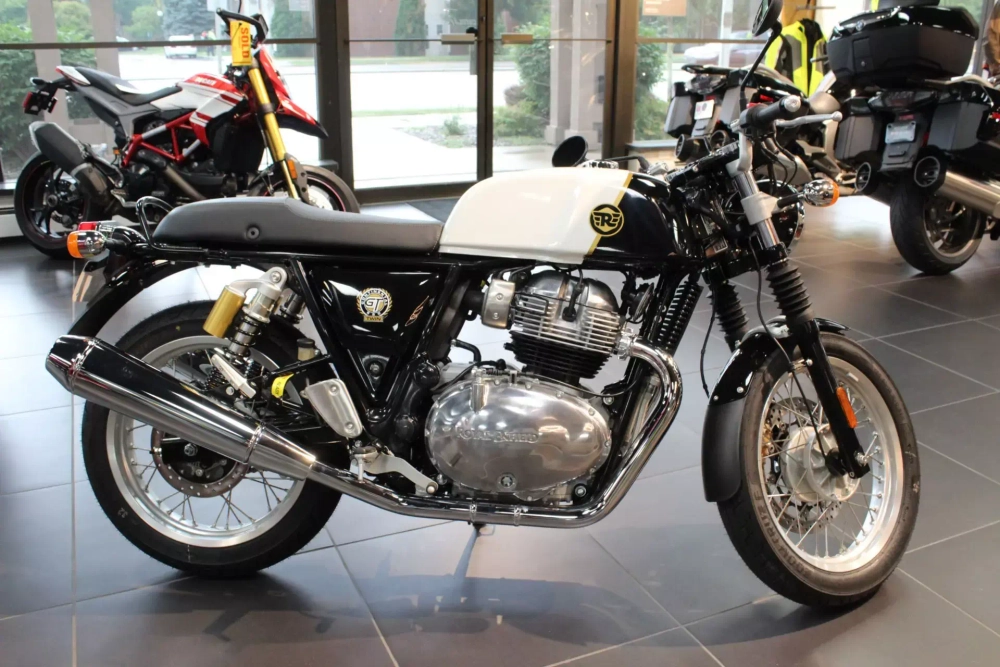 Royal Enfield Continental GT 650 Dux Deluxe Custom Dual tone 727 000 Royal Enfield