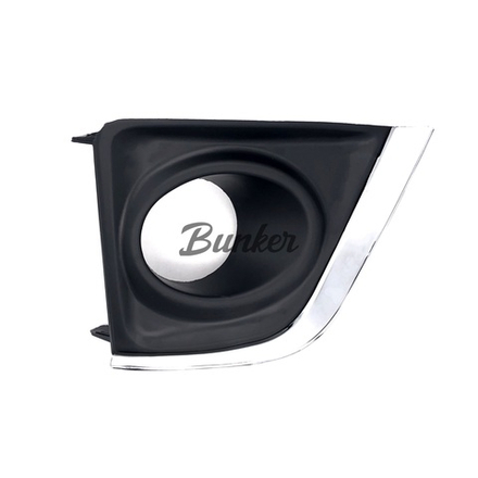 Оправа ПТФ TOYOTA COROLLA 13-... RH хром Sailing