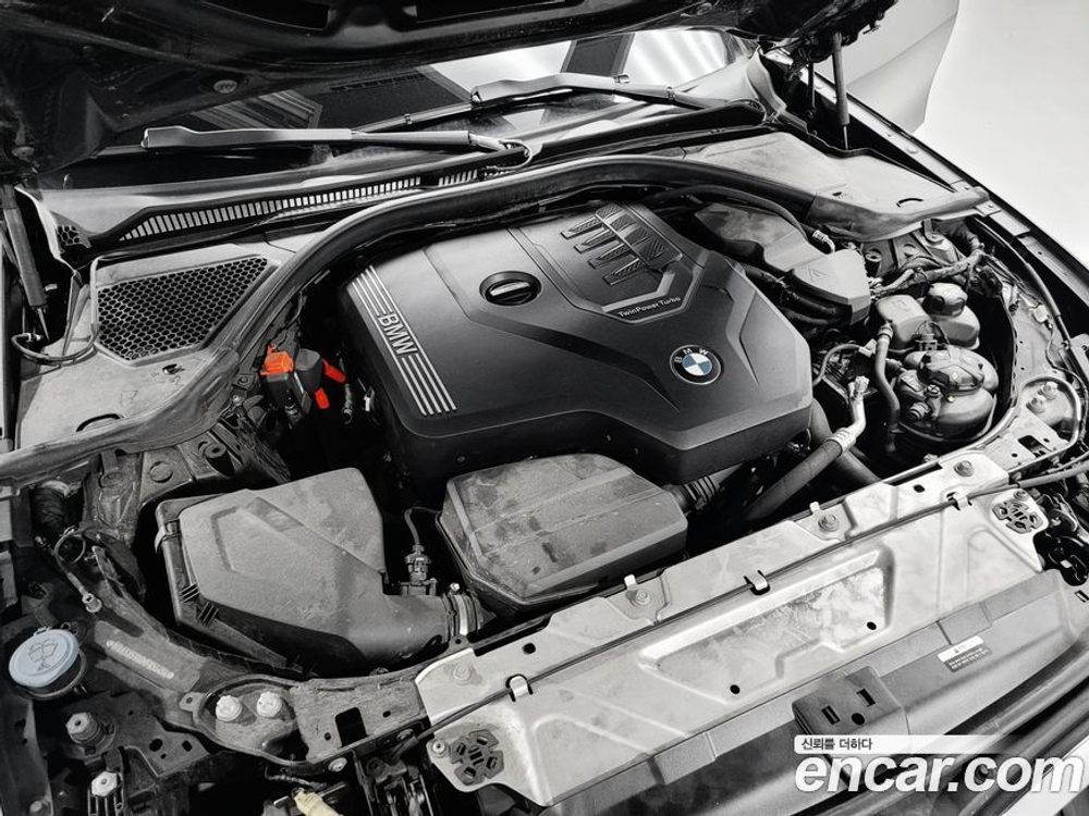 BMW 3 Series (G20) 320i (01.2021)