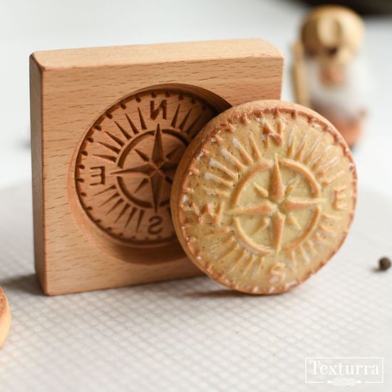 Пряничная доска Компас