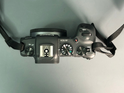 Canon EOS RP 1.300 кадров