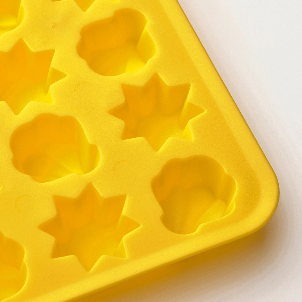 Форма для льда IKEA SURSOT (СУРСЁТ), Ярко-желтый