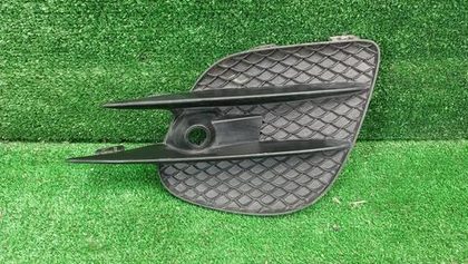 Решетка переднего бампера правая Mercedes GLC X253 (2015-2019) AMG