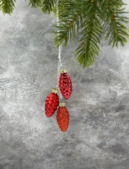 Набор стеклянных украшений Гроздь Шишек, 3 шт., 6 см., красный, Christmas DeLuxe (89878)