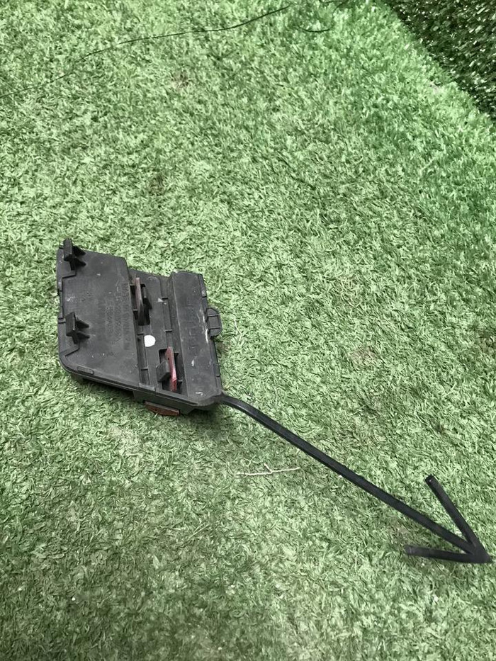 Заглушка буксировочного крюка Jetour Dashing 22-нв