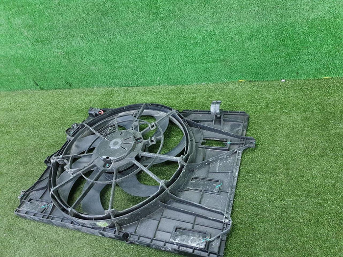 Диффузор с вентилятором Geely Coolray (2019-н.в.)