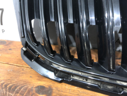 Решетка радиатора Skoda Octavia 3 (A7) 17-20 Б/У Оригинал 5e0853653c