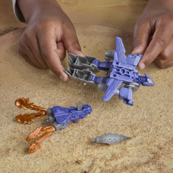 Hasbro Transformers CYBERWORLD - Фигурка Гальватрон 10 см Armored Cyber Changers G1052