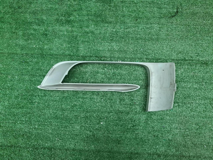 Накладка переднего бампера левая BMW X5 F15 13-18