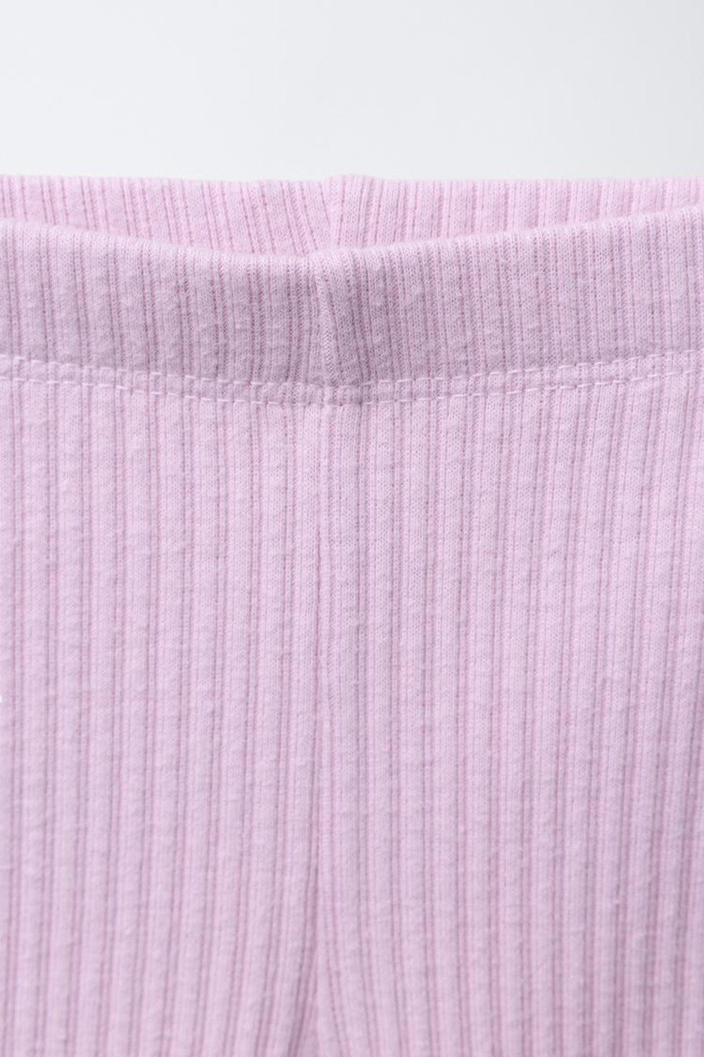 ZARA КОМПЛЕКТ С ТОЛСТОВКОЙ С БАНТОМ И ЛЕГИНСАМИ В РУБЧИК, СВЕТЛАЯ МАЛЬВА