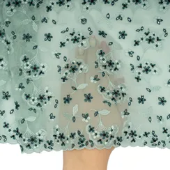 Вышивка на сетке ментол/изумруд 22 см