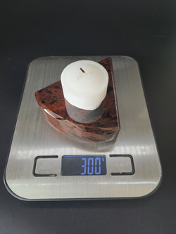 Подсвечник обсидиановый треугольный