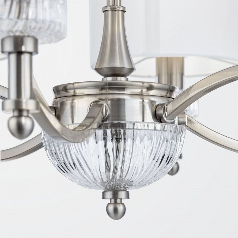 Подвесная люстра Maytoni MOD014CL-08N