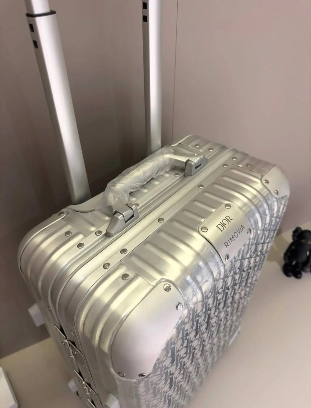 Чемодан Rimova Dior