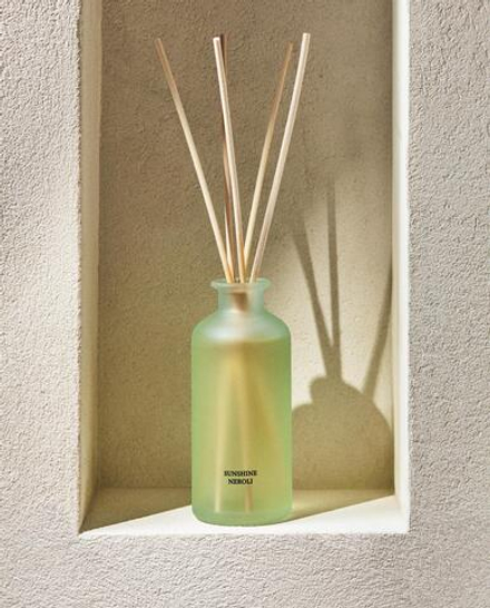 Zara Home SUNSHINE NEROLI REED DIFFUSERS — ароматический диффузор с тростниковыми палочками, Солнечный Нероли, 200 мл