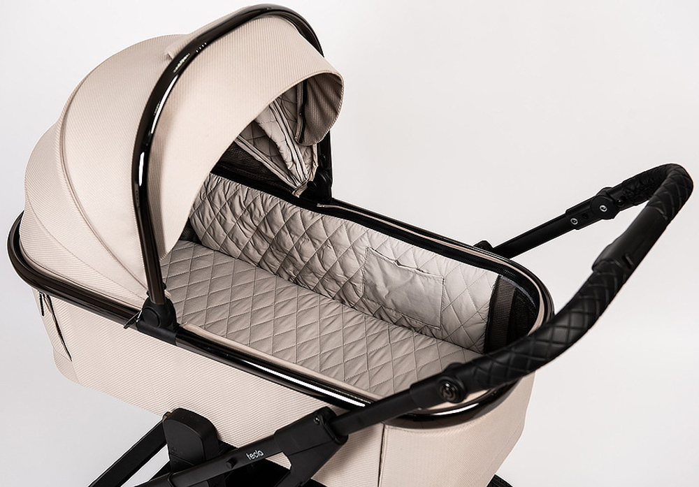 Детская коляска Peppy Tecla 3 в 1 с автокреслом Rise Milk Stone Chrome Edition (Бежевый)
