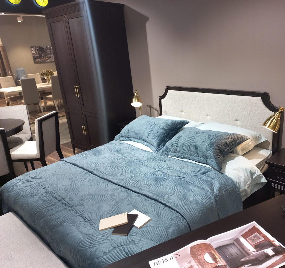 Dark с мягким элементом