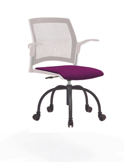 Кресло Rewind каркас черный, пластик белый, база паук краска черная, с открытыми подлокотниками, сидение фиолетовое, спинка-сетка