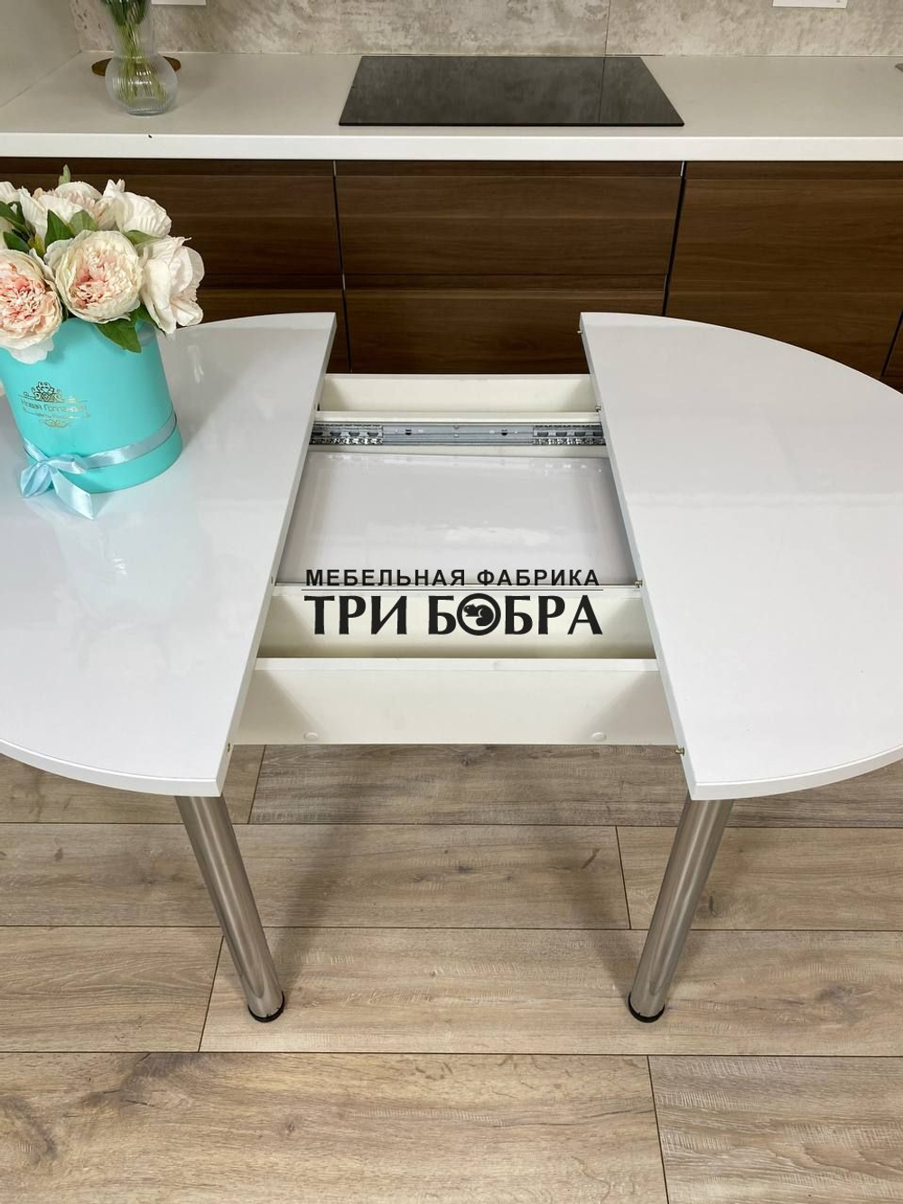 Стол круглый раздвижной "Белый глянец"