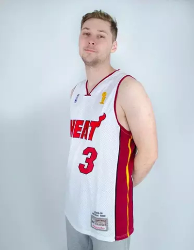 Баскетбольная джерси Дуэйна Уэйда «Майами Хит»