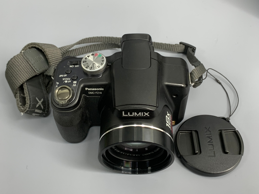 Panasonic Lumix DMC-FZ18