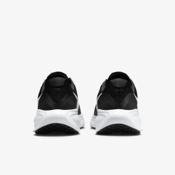 Кроссовки мужские NIKE REVOLUTION 8