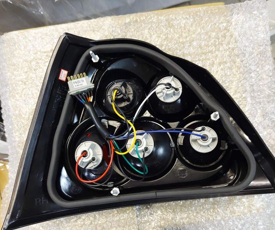 Задние фонариblack для Rover 200/25