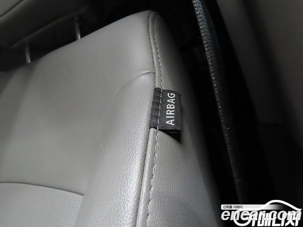 Hyundai The New Grand Starex Van 3-х местный (08.2019)