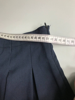 Юбка Calista практичная, визуально на 42 размер