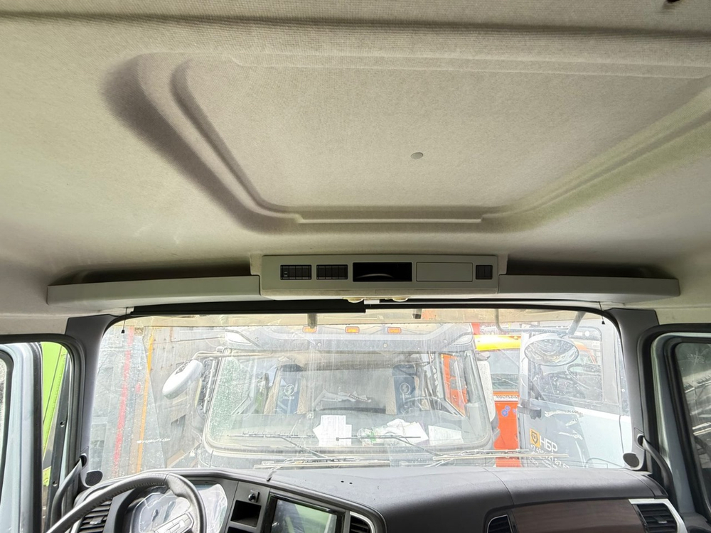Shacman (Shaanxi) SX* 8x4 Самосвал SX331863366 (Дизельный, 12,5 л, 544 л.с., МТ)