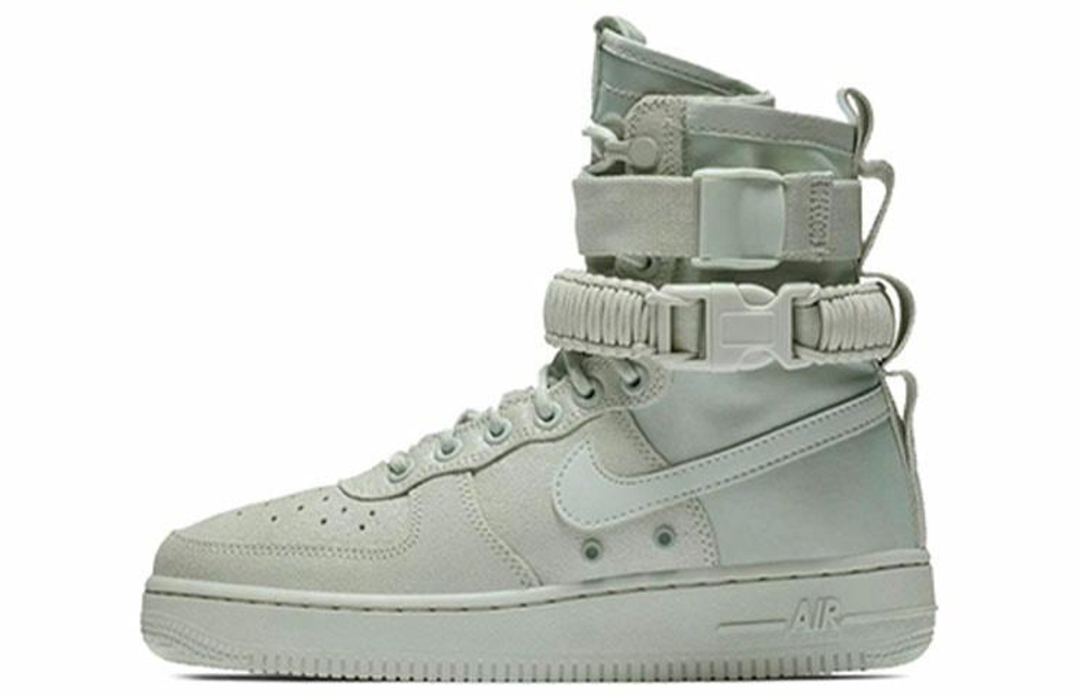 Кроссовки Nike Air Force 1 (Женская размерная сетка)
