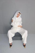 Брюки на резинке, Молочные