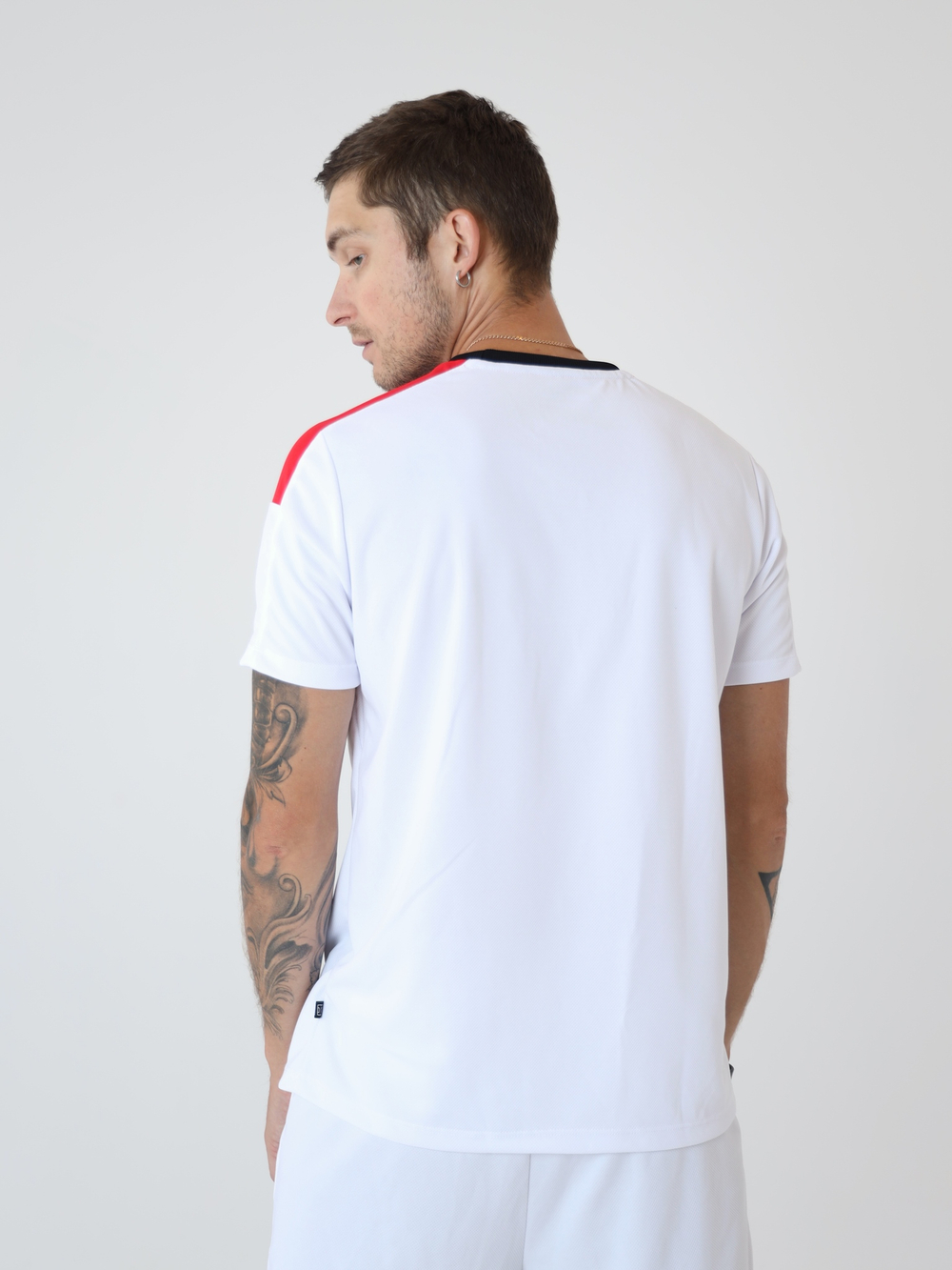 футболка спортивная город горький красный белый