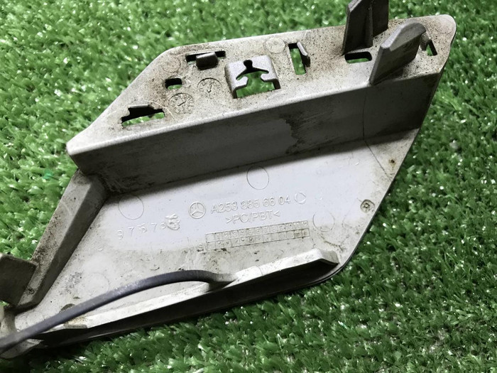 Заглушка буксир. крюка Mercedes GLC X253 (19-22)