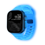 Спортивный ремешок Nomad Sport Band Limited Edition Icy Blue Glow для Apple Watch 44, 45, 46 мм и Ultra 2–3 Водостойкий ремешок из фторэластомера с алюминиевой застёжкой pin-and-tuck. На запястье обхватом 150–200 мм