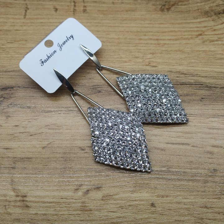 Серьги Royal листик подвеска Ромб удлиненный 11 х 11 кристаллов металл серебристый 9 см