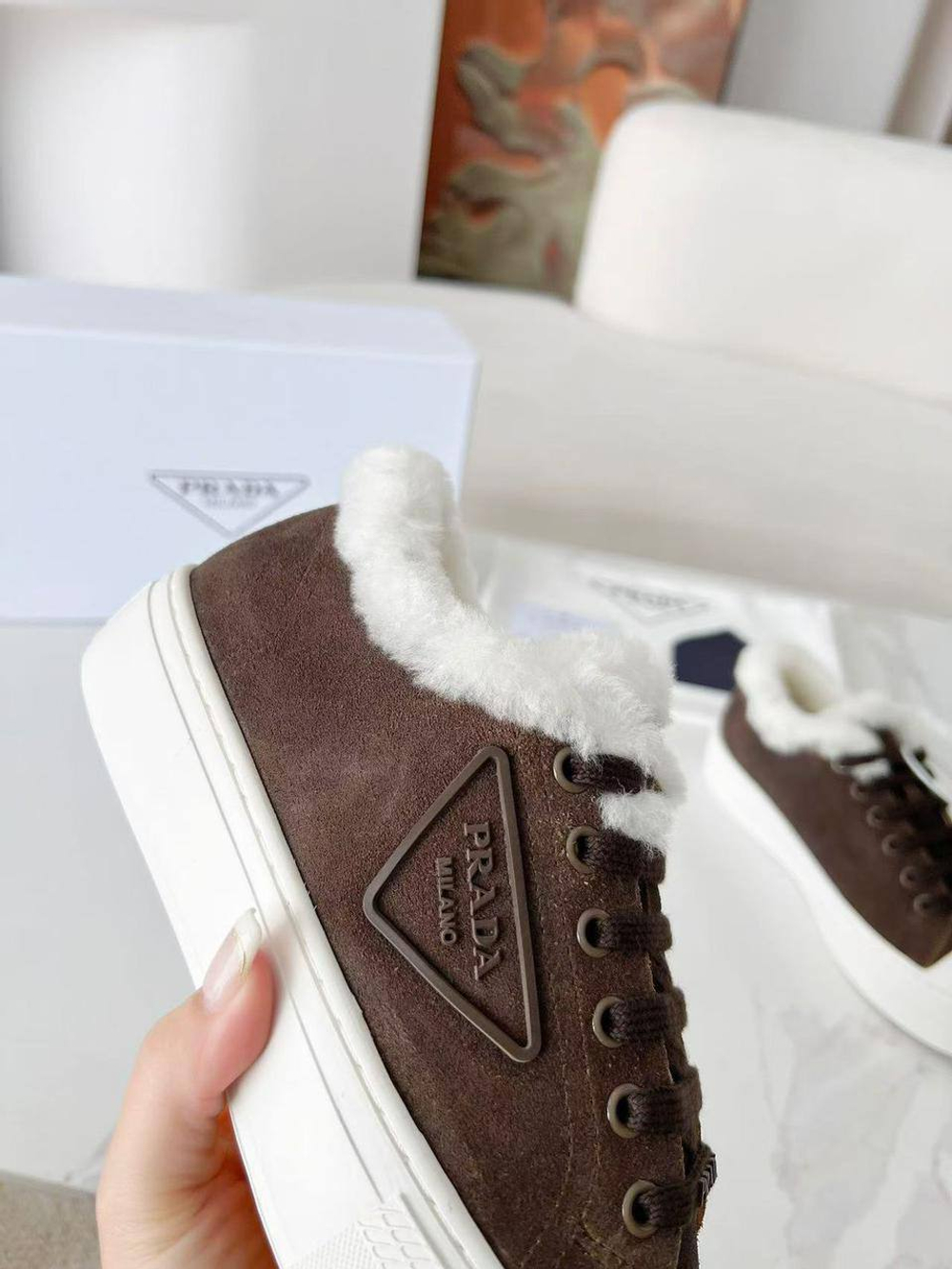 Кроссовки Prada