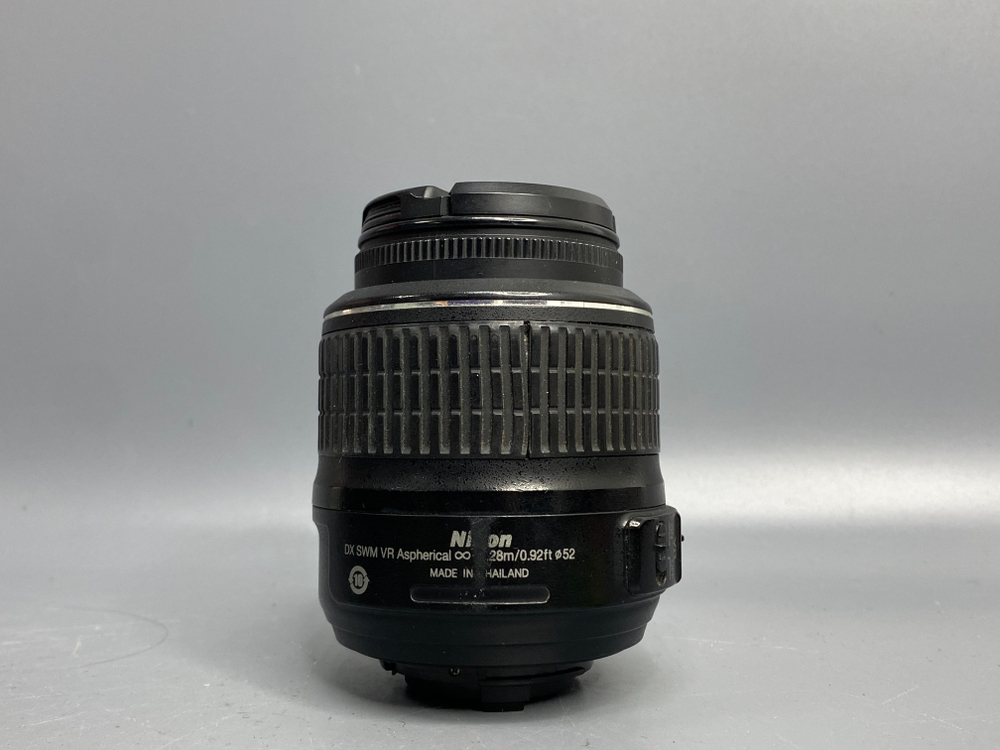 Nikon 18-55mm f/3.5-5.6G AF-S VR DX