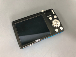 Nikon Coolpix S3000