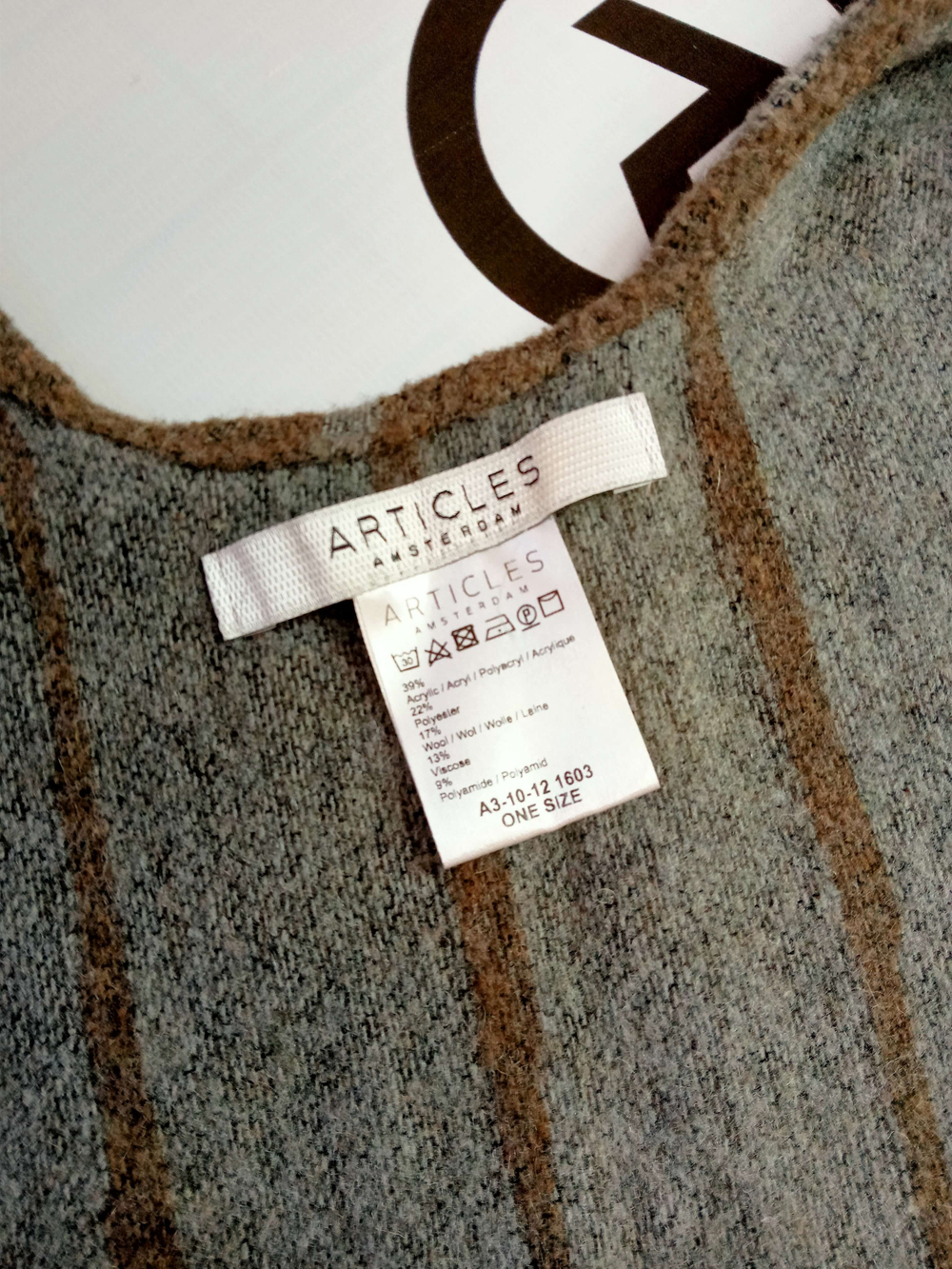 Накидка женская дорожная.