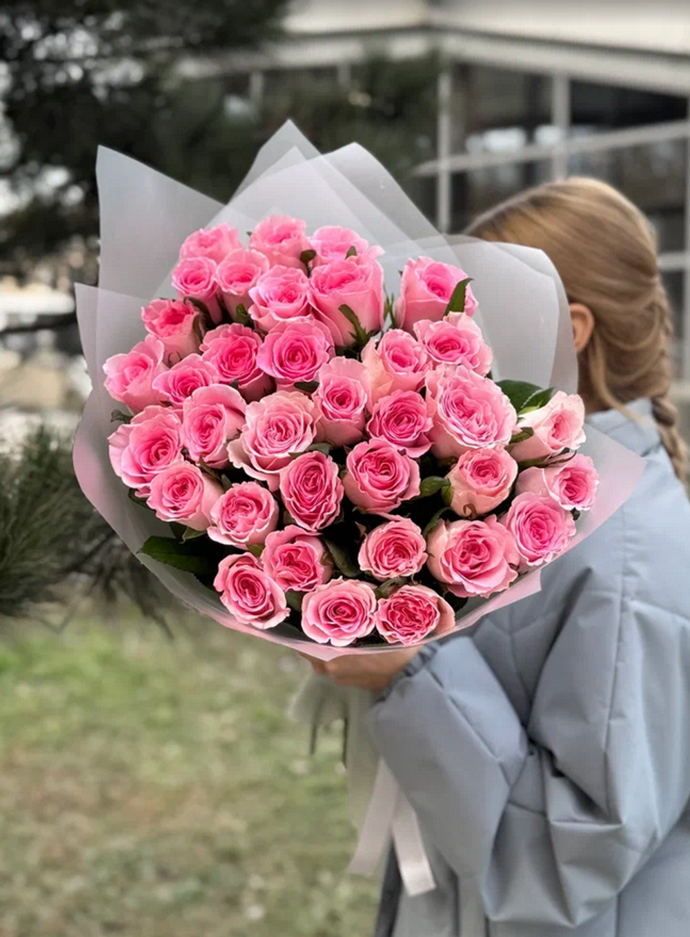 Букет из 35 роз Мандала 60см