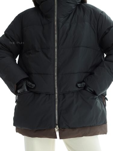 Куртка с контрастной отделкой в черном цвете