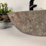 Раковина из речного камня RS-65037 51*36*16 0857