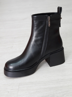 Полусапожки женские зимние