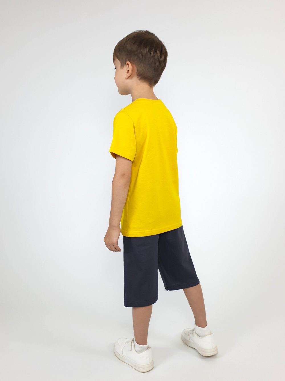 01-154-1 Комплект для мальчика (джемпер+шорты)