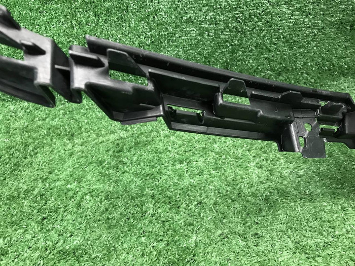 Решетка переднего бампера Porsche Cayenne 3 17-23