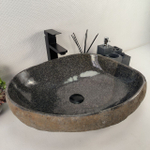 Раковина из речного камня RS-64923 53*45*15 0862