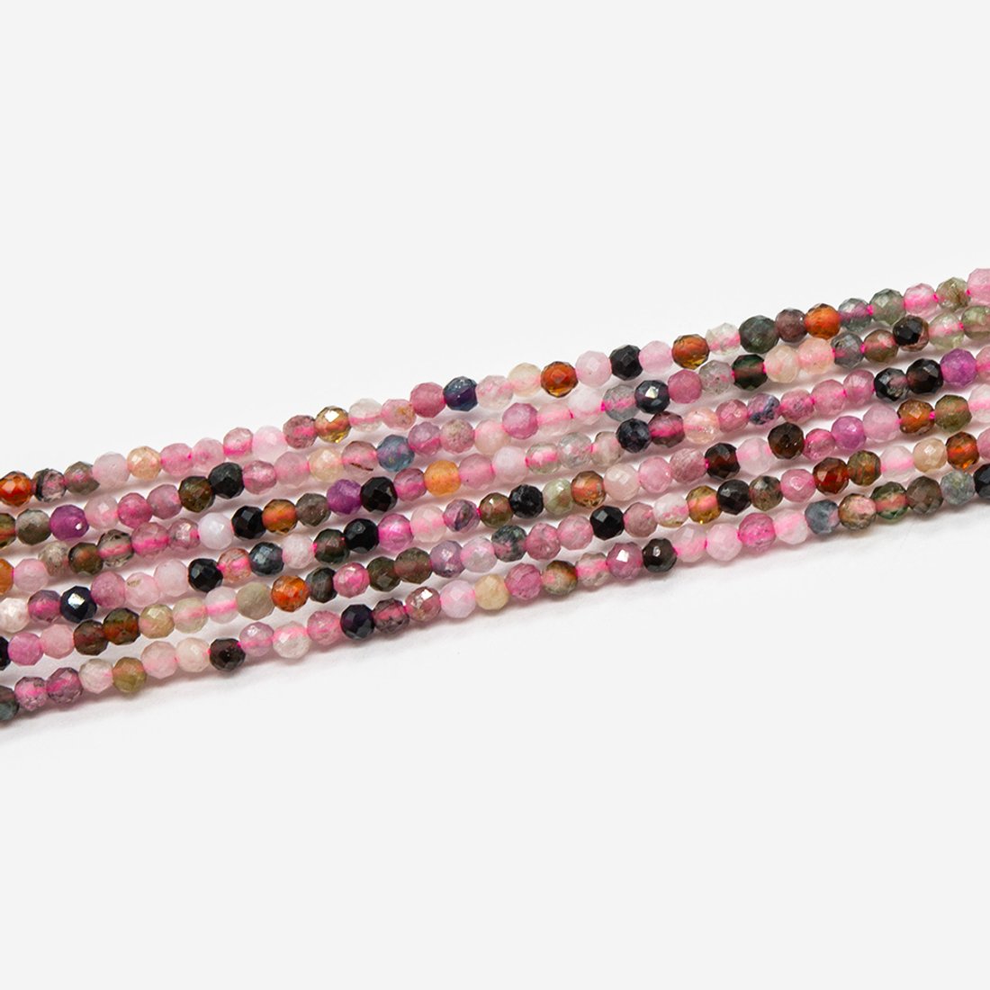 Турмалин натуральный, категория A, 2мм, шар, микроогранка