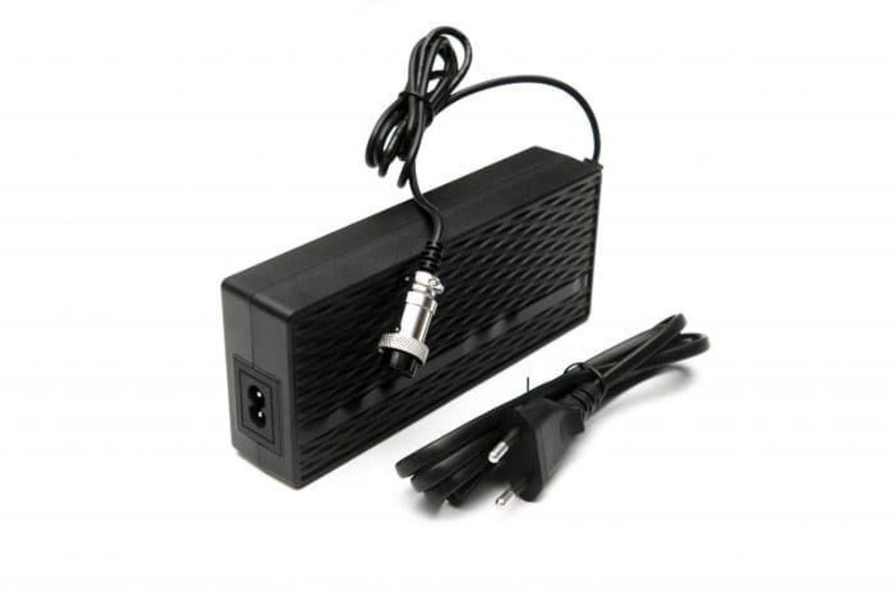 Зарядное устройство для электросамоката 48v/2a фото №1